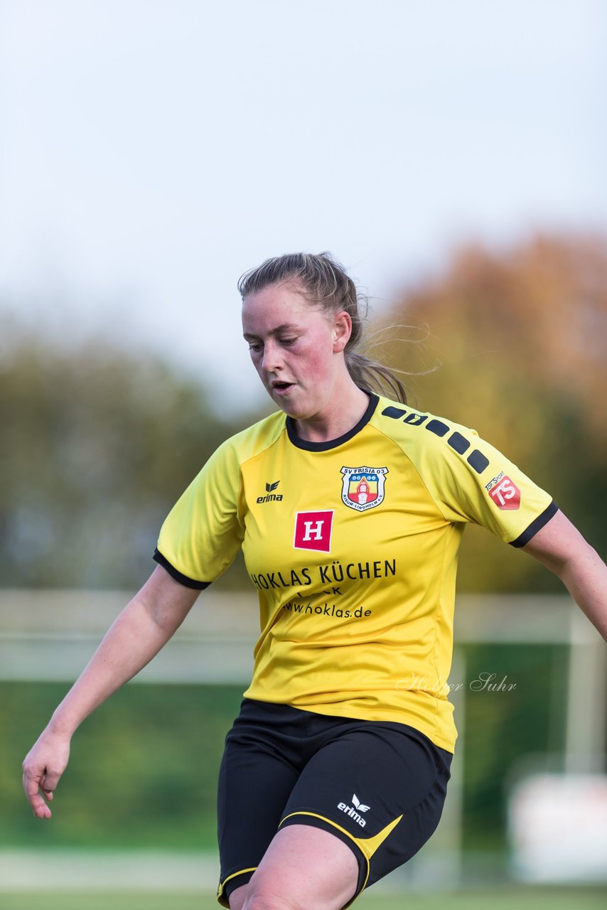 Bild 137 - F SSC Hagen Ahrensburg - SV Frisia 03 Risum-Lindholm : Ergebnis: 2:0